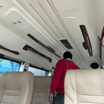 Luxury Maharaja Tempo Traveller in Bangalore
